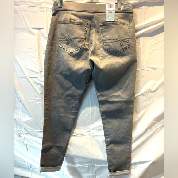 NWT Denizen jogger jeans pull on SZ 5 Juniors. - Picture 2 of 11